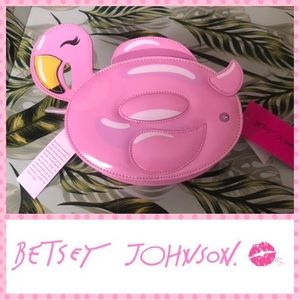 Super fun Betsey Johnson Flamingo Float Crossbody Bag